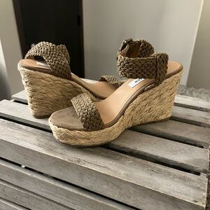 Steve Madden Woven Espadrille Wedge Sandals - NEW in box